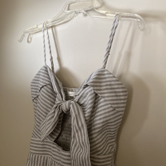 Quiet Storm romper, white and gray striped w/ bow tie, open center, summer - Picture 4 of 6